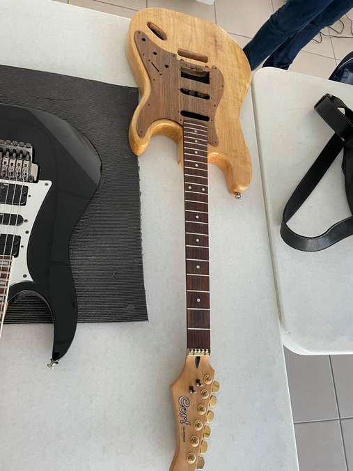 Atelier lutherie Claude DOMMARTIN - EMS