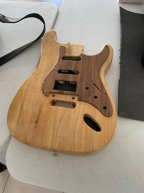 Atelier lutherie Claude DOMMARTIN - EMS